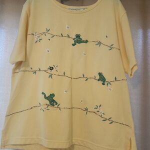Sunny Yellow Tee with Green Frog Design